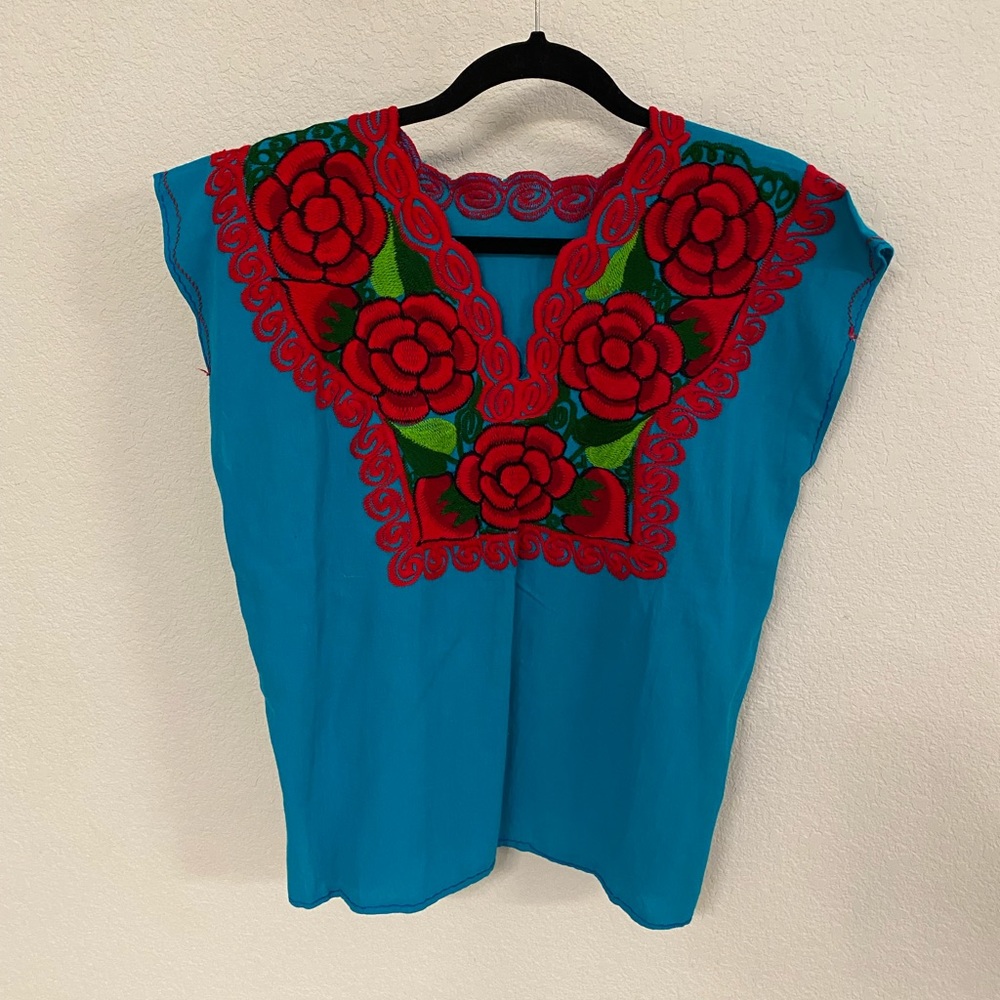 Embroidered Floral Mexican Blouse - Turquoise with Red Roses!